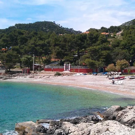 By The Sea Milna, Hvar - 8795 Апартаменты Милна