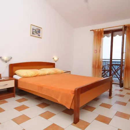 Апартаменты By The Sea Milna, Hvar - 8795
